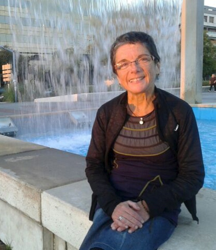 Teresa Toda, tras abandonar la cárcel de Córdoba. (NAIZ.INFO)