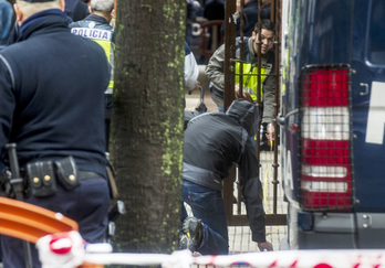 Aldekoa estaba de servicio y sus jefes sospecharon que ordenó recoger las pelotas del callejón