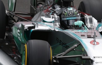 Nico Rosberg, en su Mercedes. (Miguel SCHINCARIOL/AFP)
