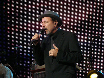 Ruben Blades Roberto Delgadok zuzentzen duen orkestra panamarrarekin izango da Donostian, uztailaren 25ean. (JAZZALDIA) 