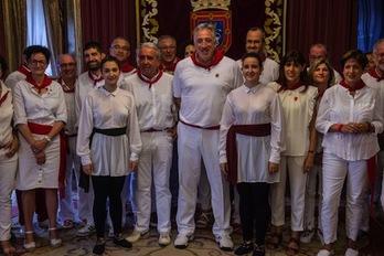 Celebración del Día de Baiona en el Ayuntamiento de Iruñea. (Lander F.ARROYABE/FOKU)