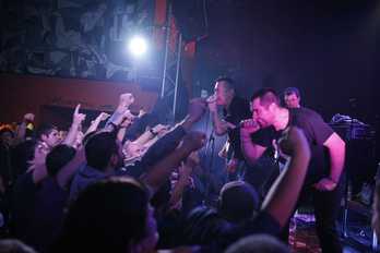 Pikete Lerroaren kontzertua urte hasieran Arrasateko gaztetxean. (Fermin MUGURUZA)