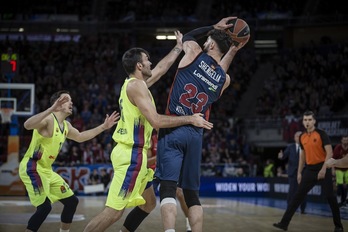 A diferencia del partido de primera vuelta, Shengelia ha campado a sus anchas en la pintura (Endika PORTILLO / FOKU)