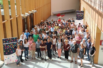 Participantes del primer seminario para preparar la próxima edición de Euskaraldia. (EUSKALTZALEEN TOPAGUNEA)