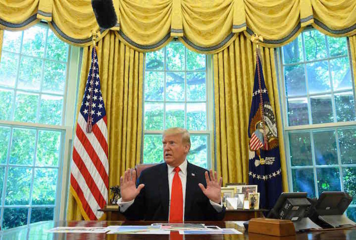 El presidente de EEUU, Donald Trump, en el Despacho Oval. (Jim Watson/AFP)