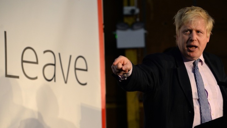 El primer ministro británco, Boris Johnson, en una imagen de archivo, durante la campaña a favor del Brexit. (Oli SCARFF / AFP)