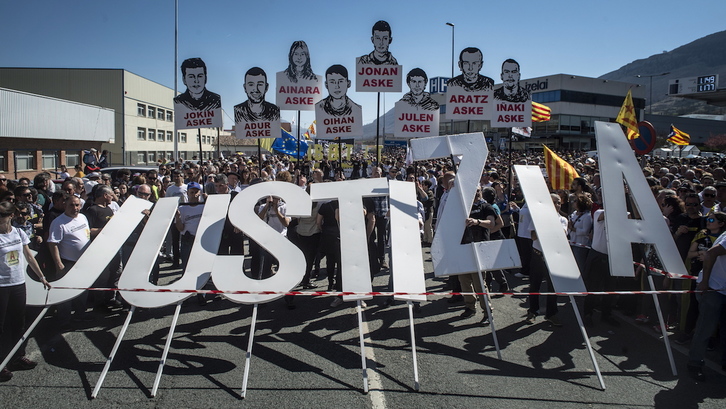 Altsasuko gazteen aldeko mobilizazioa, Altsasun bertan. (Jon URBE / FOKU)