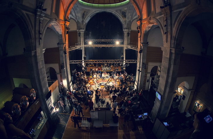 Azpeitiko Sanagustin Kulturguneak hartu zituen NAIZ Kontzertuak ekimenaren saioetako batzuk. (Gaizka PEÑAFIEL I FOKU)