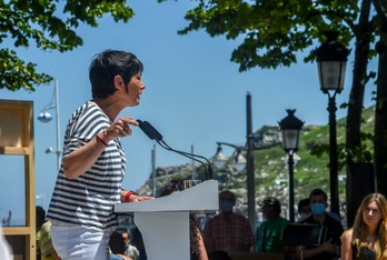 Maddalen Iriarte, en su intervención en Lekeitio. (NAIZ)