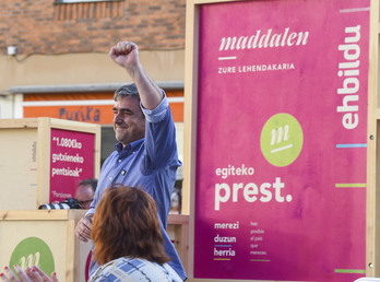 Mikel Otero, en un acto de campaña en Laudio. (Marisol RAMIREZ | FOKU)