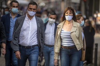 Sánchez junto a Mendia en Gasteiz. (Jaizki FONTANEDA/FOKU)