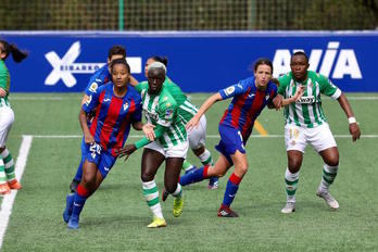 Eibarrek lau puntu eskuratu ditu lehen bi jardunaldietan. (SD Eibar)