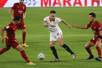 Ocampos ha sido el encargado de transformar el penalti que ha dejado los puntos en el Pizjuán. (Manu GÓMEZ/LOF)