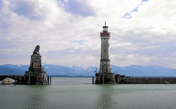 Badira munduan  inorenak ez diren txoko ikusgarriak.