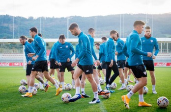 Entrenamiento del Athletic esta tarde en Lezama. (@AthleticClub)