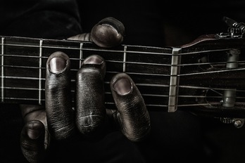 El blues toma las calles.