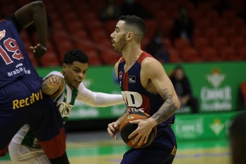 Aunque no ha brillado, Luca Vildoza ha vuelto a jugar, y esa siempre es una buena noticia. (D. LIGERO / ACB PHOTO)