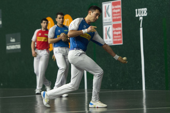 El buen partido de Urrutikoetxea ha terminado teniendo premio. (Monika DEL VALLE/FOKU)