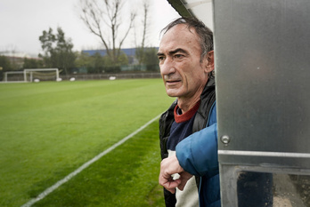 Endika Guarrotxena, Athletic Club-eko jokalari ohia Getxo taldearen zelaian. (Marisol RAMIREZ / FOKU)