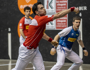 Erik Jakak beste erakustaldi handi bat eman du erasoan. (Marisol RAMIREZ/FOKU)