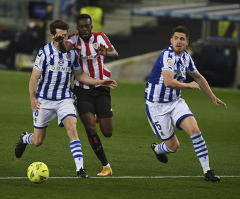 La Real ha recurrido a Apelación la tarjeta de Zubeldia, en pugna con Aritz ante Williams. (Marisol RAMÍREZ/FOKU)