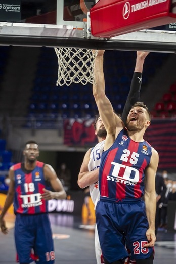 Saski Baskonia se embolsará por esta Euroliga 350.000 euros más sus derechos televisivos y de marketing. (Jaizki FONTANEDA / FOKU)