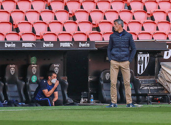 Imanol, en el último partido de la Real en Mestalla. (Agencia LOF)