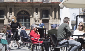 Iruñeko taberna bateko terraza COVID garaian (Jagoba Materola | FOKU)