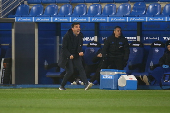 Asier Garitano, en su etapa como técnico del Alavés. (Endika PORTILLO/FOKU)