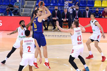 El nivel de exigencia se eleva para un Gasol que quiere comprobar s ùede ser resolutivo a este nivel. (Lluis GENE/AFP) 