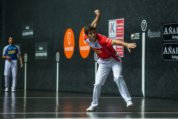 Zabaletk adjetibo guztiak agortu ditu gaur Bilbon. (Aritz LOIOLA/FOKU)