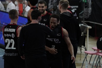 Itxaropena eta ilusioa berpiztu dira Bilbao Basketen azken bi garaipenen ondoren. (Aritz LOIOLA / FOKU)