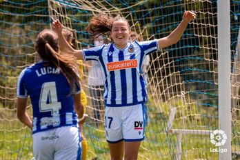 Amaiur celebra su gol, que marcaba tras asistir los dos anteriores. (LaLiga)