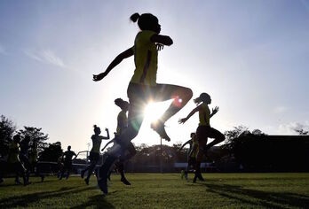 El convenio colectivo tendrá que actualizarse con la profesionalización. (Angela Weiss/AFP)