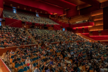 Imagen del interior del Kursaal en una proyección, el año pasado. (Gorka RUBIO | FOKU) 