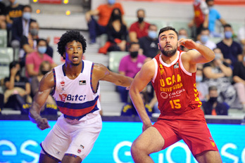 En un encuentro con alternancias en su tramo final, esta vez a Baskonia le ha tocado la cruz. (BASKONIA)