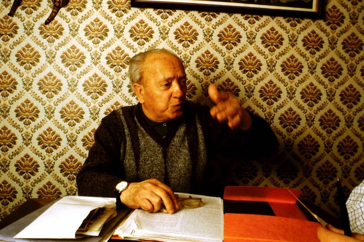 Ipar Euskal Herriko errefuxiatuen defentsan jardun zen Kepa Ordoki. (Argazkia: @KepaOrdokiMHB)