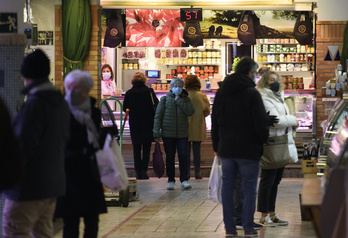 Imagen de archivo del mercado de La Bretxa, en Donostia.