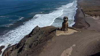 chinchorros_estatua