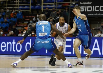 Zergatik ez du Andrew Goudelockek baloirik izan azken jokaldietan?