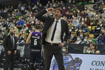 Alex Mumbrú tendrá más de una oferta de más de un sitio este verano, por lo que parece.