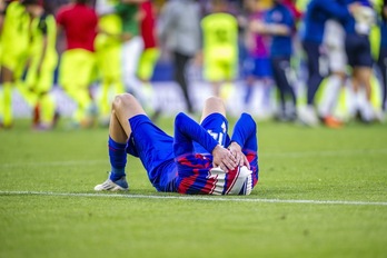 Javi Muñoz se lamenta tras ser eliminado por el Girona en Ipurua. 