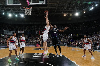 Bilbao Basket eta Baskoniaren arteko lehen derbia Bilbon jokatuko da, urriaren 30ean.