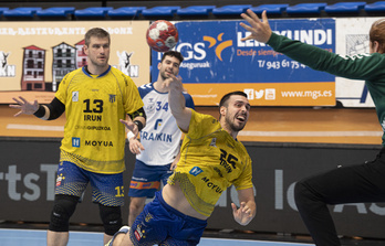 Foto de archivo de Jon Azkue, máximo anotador de Bidasoa-Irun en Benidorm.