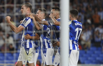 Sorloth, que celebra el gol que dio la victoria ante el Omonoia, causará baja de últioma hora.