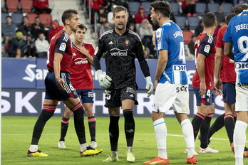 Aitor Fernández fue titular en el último partido en El Sadar contra el Espanyol.