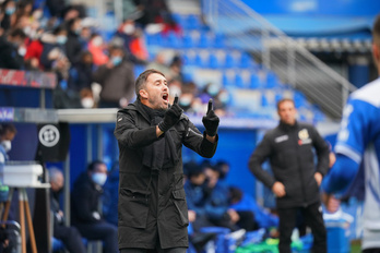 Coudet, dirigiendo al Celta en Mendizorrotza a finales de noviembre del año pasado.