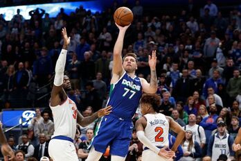 Tiro con el Doncic ha forzado la prórroga ante los Knicks.