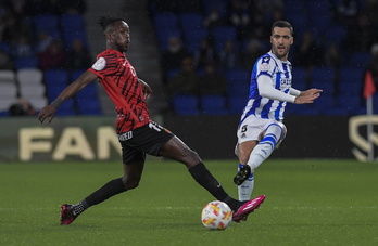 Mikel Merino se lesionó en el primer tiempo del partido contra el Mallorca del martes.