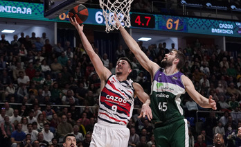 Baskonia se ha tenido que emplear a fondo para forzar la prórroga y después ganar.